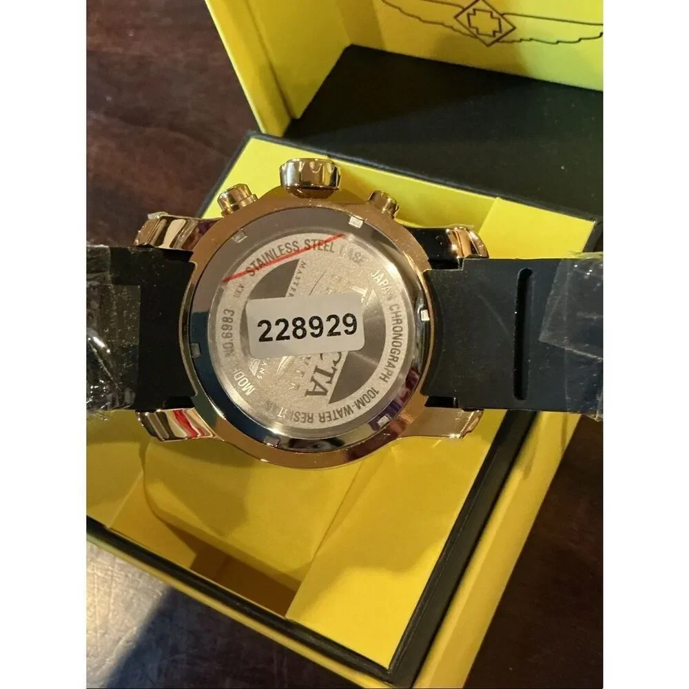 Invicta Pro Diver SCUBA Men’s Watch with Black Silicone Strap 48 mm 6983